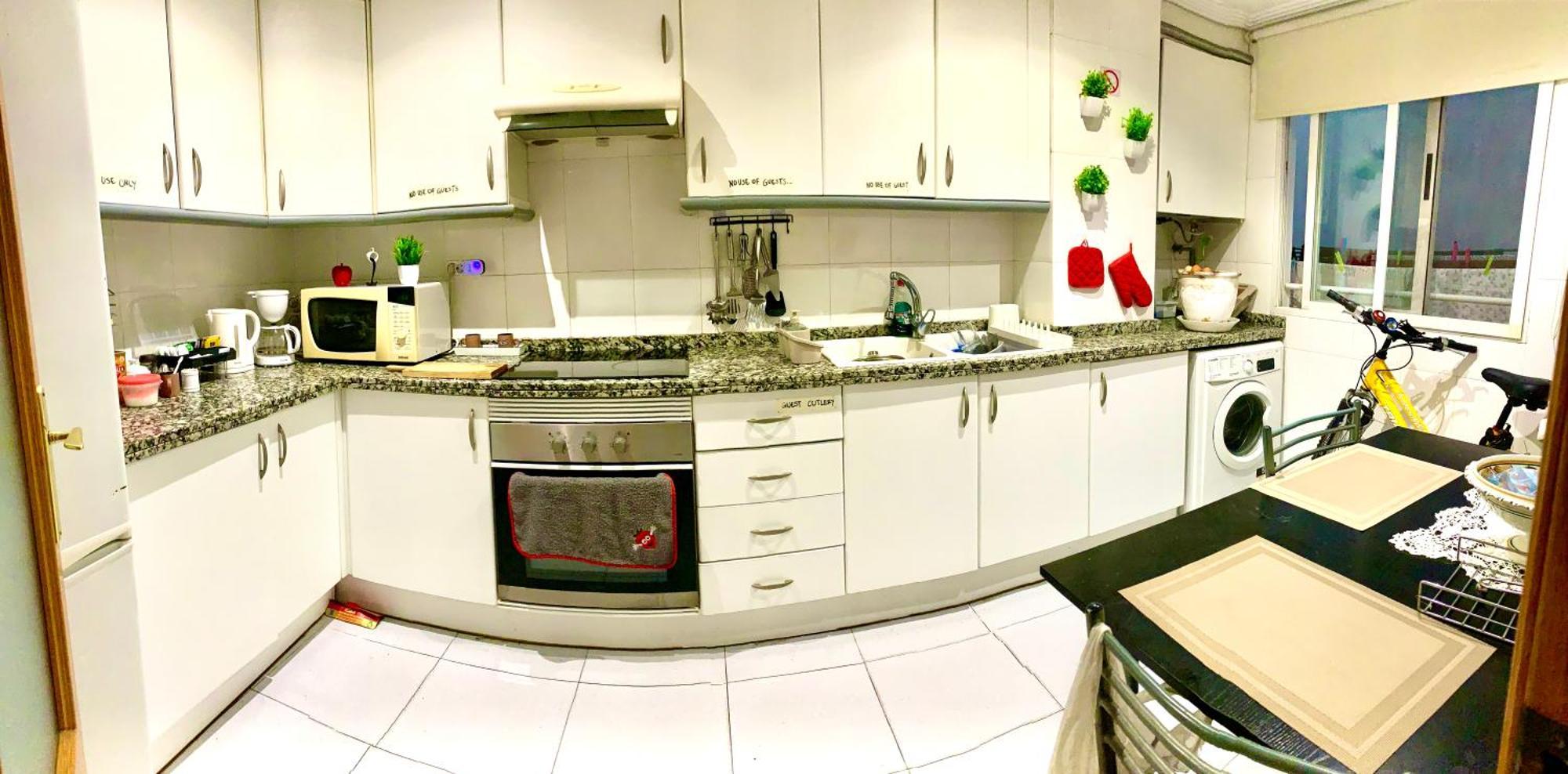 Apartamento Compartido Con Vista Al Puerto Valencia Leilighet Eksteriør bilde