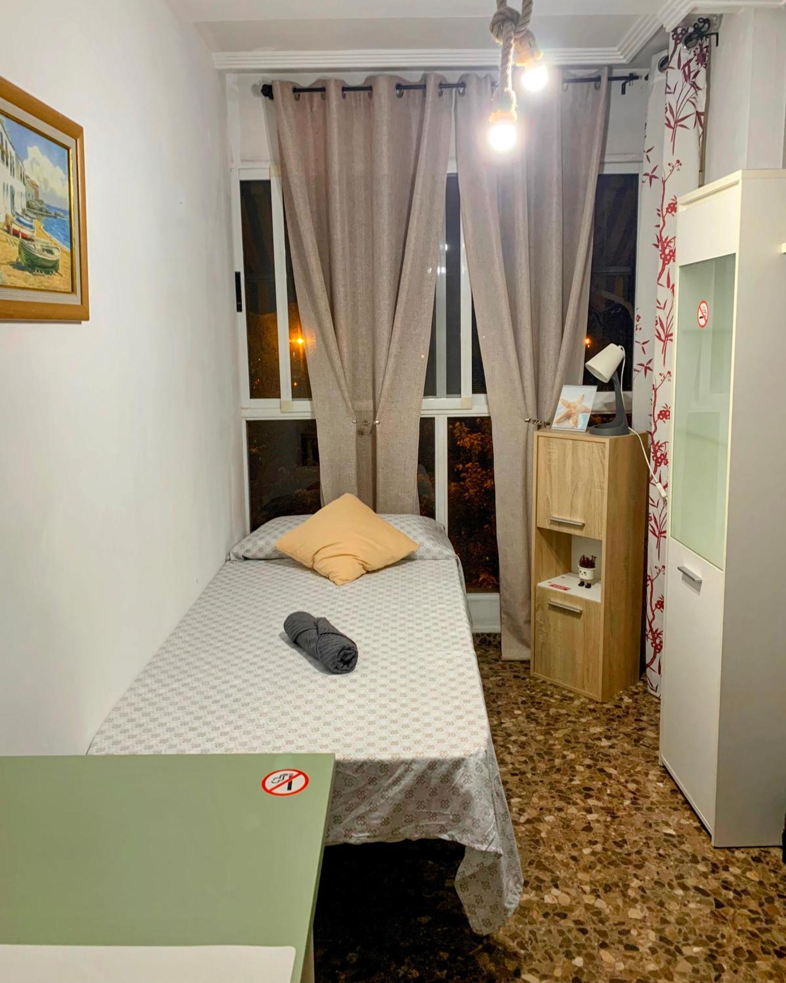 Apartamento Compartido Con Vista Al Puerto Valencia Leilighet Eksteriør bilde